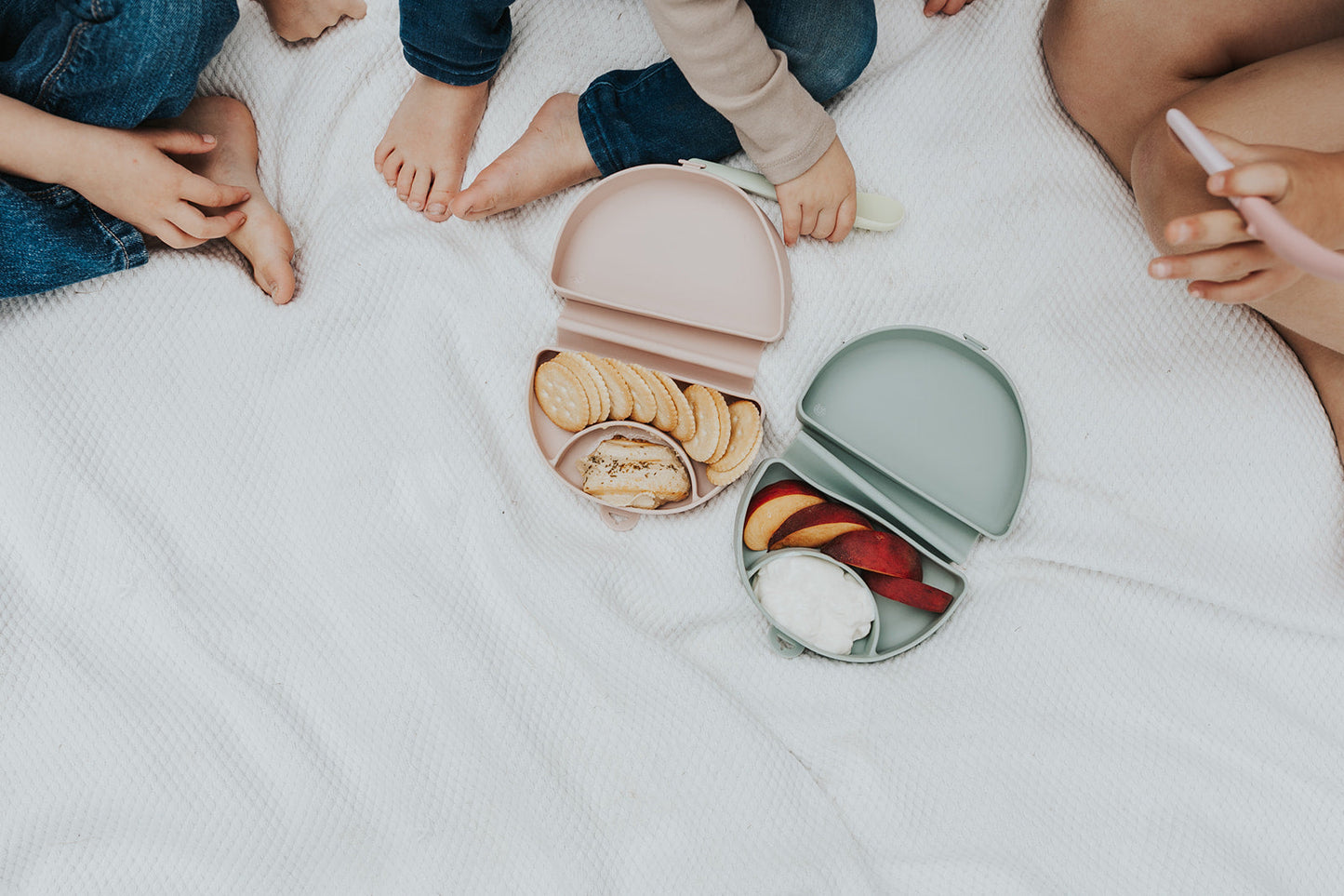 Silifold silikoonist toidukarp (mandlivõi)