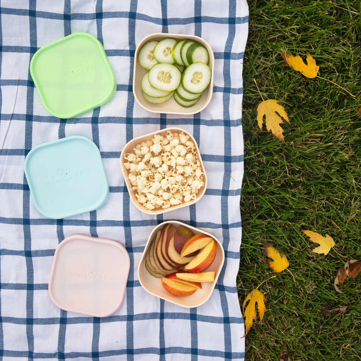 Silikoonkaane ja imijalaga suupistekauss (Vanilla/Aqua)